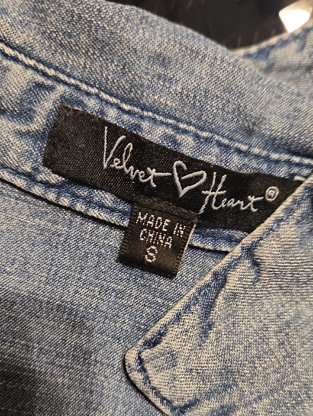 ❤️ VELVET HEART BUTTON DOWN CHAMBRAY SHIRT DRESS WITH POCKETS, SMALL - Picture 4 of 8